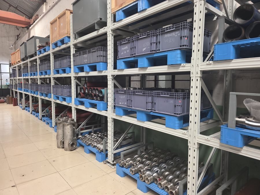 Spare parts warehouse shelving